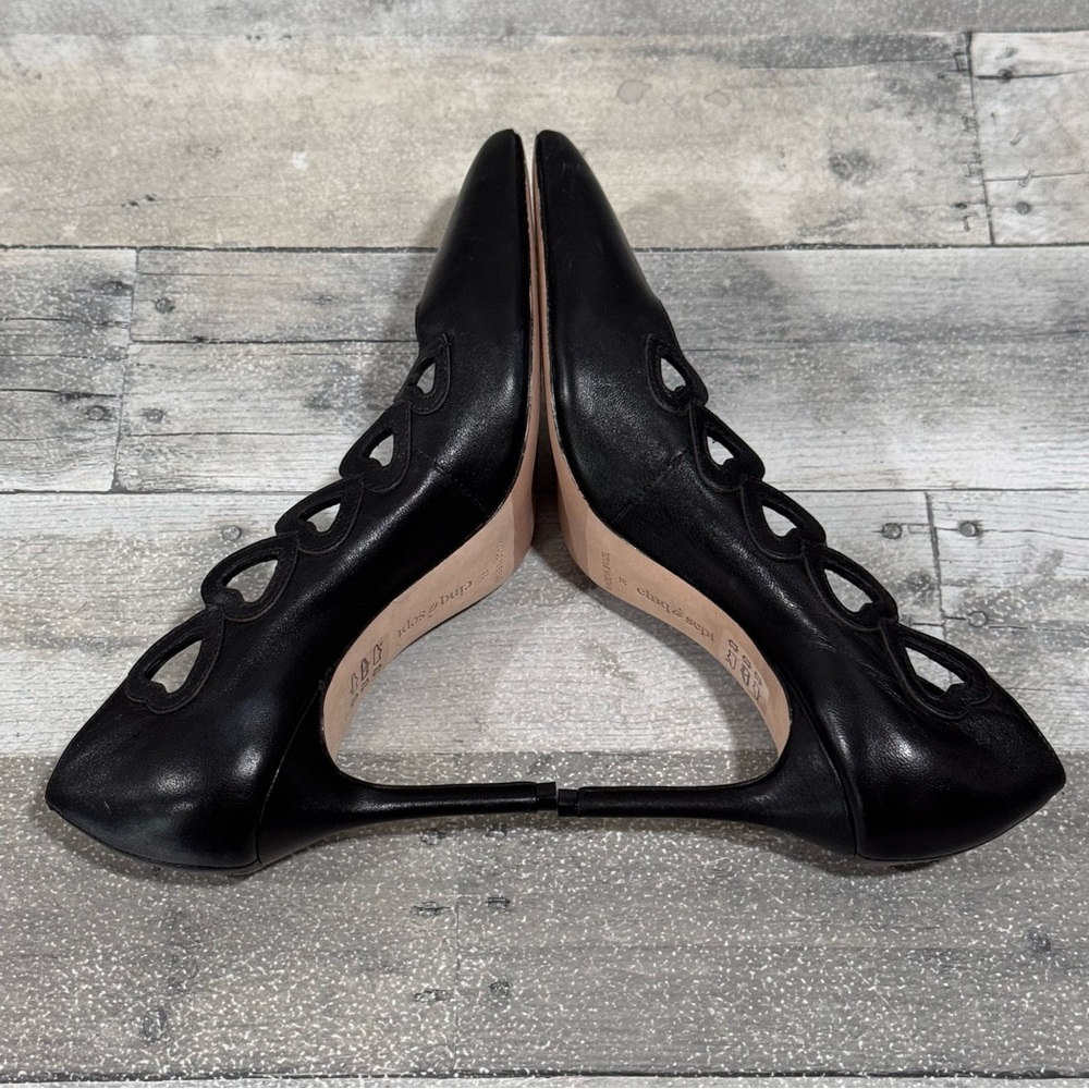 Cinq à Sept Margot Pointed Toe Pump Heels In Black - Size - 8 .US / 38 .EU - Picture 7 of 11